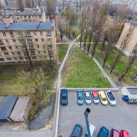 Просторная Однокомнатная Квартира Возле Скоростного Трамвая Kiev Extérieur photo