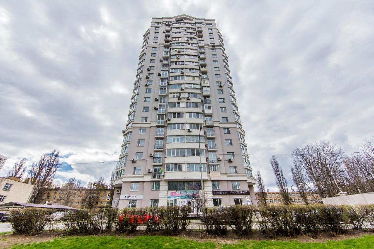 Просторная Однокомнатная Квартира Возле Скоростного Трамвая Kiev Extérieur photo